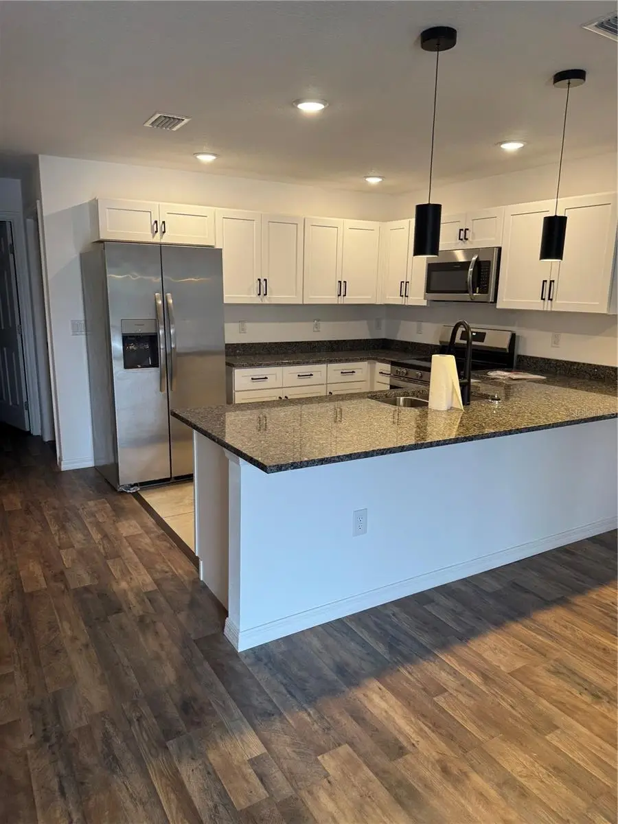 413 W Beresford Avenue, Deland, FL 32720 - Image #3