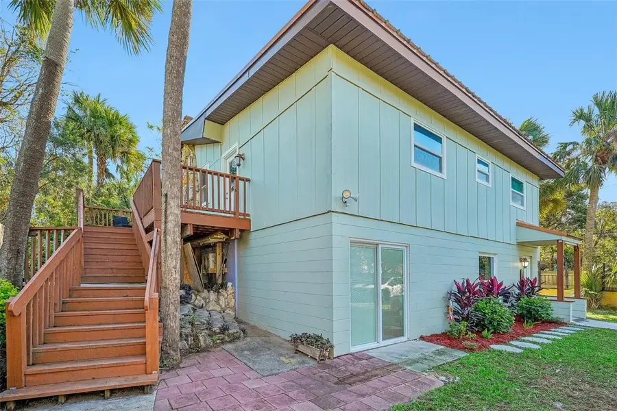 934 N Halifax Avenue, Daytona Beach, FL 32118 - Image #2