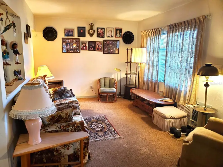 335 S Carpenter Avenue, Orange City, FL 32763 - #2