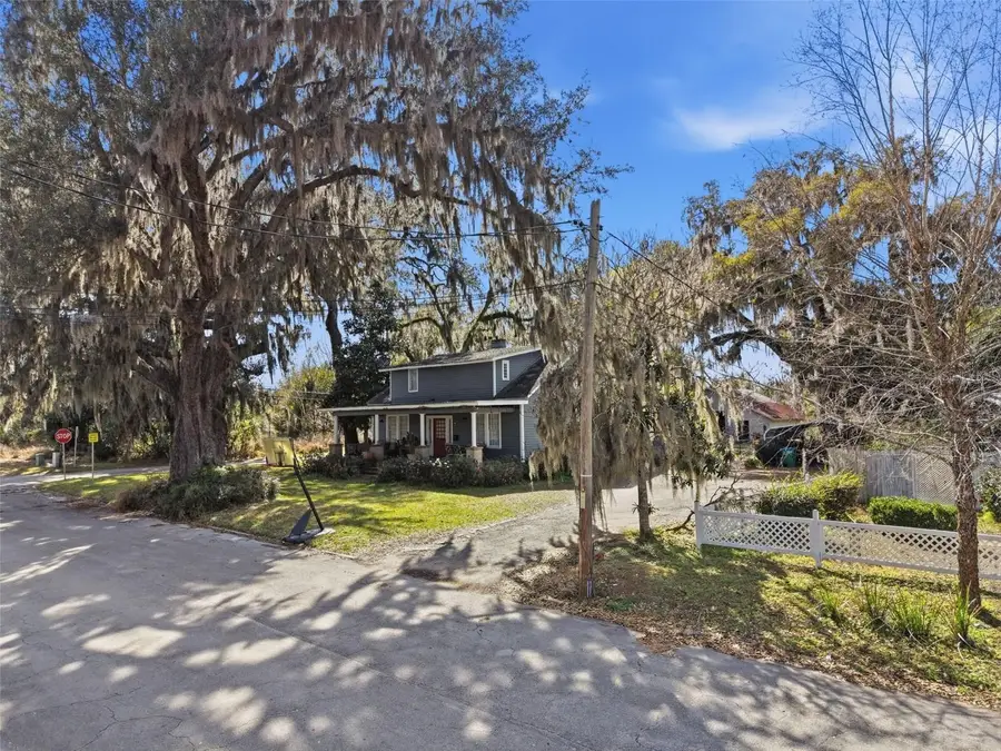 420 Pine Street, Crescent City, FL 32112 - #3