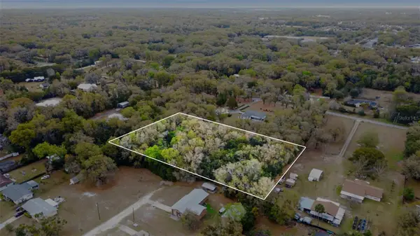 N Ridgewood Avenue, DELAND, FL 32720