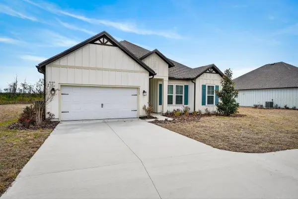 8463 Ford Road, BRYCEVILLE, FL 32009