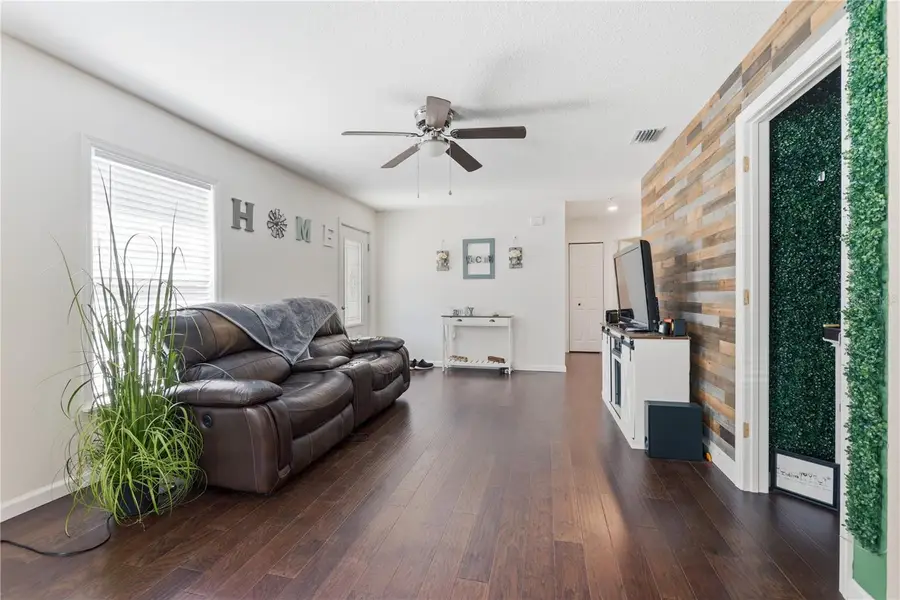 185 Dover Lane, Deland, FL 32724 - #3