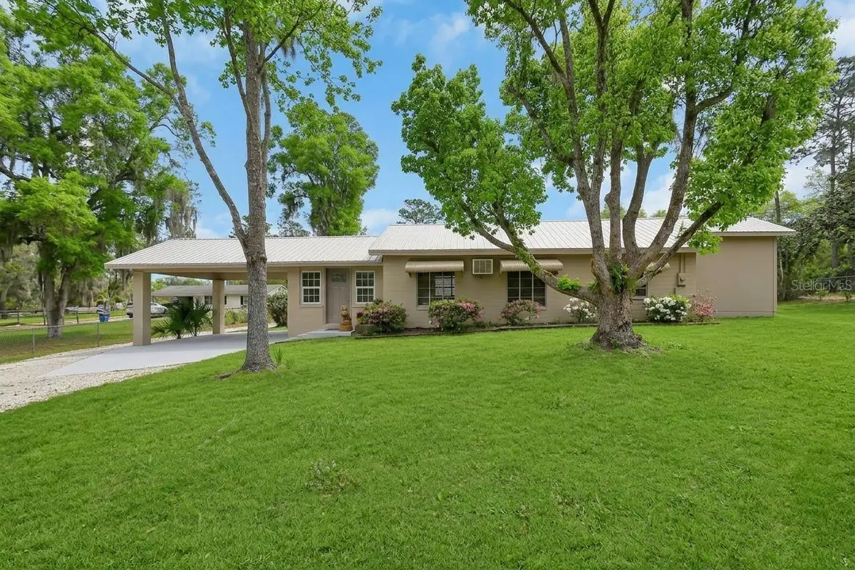 4611 Grand Avenue, De Leon Springs, FL 32130 - #1