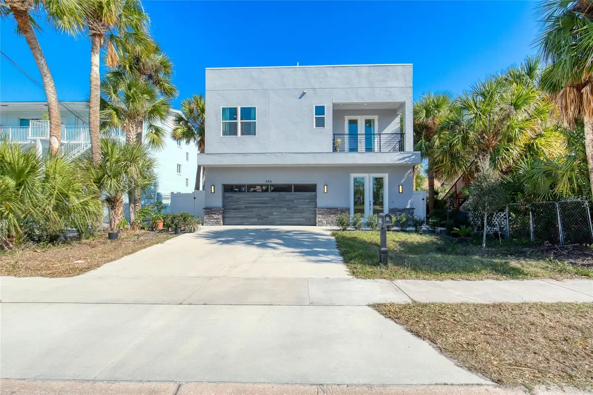 206 N Halifax Avenue, Daytona Beach, FL 32118 - #1