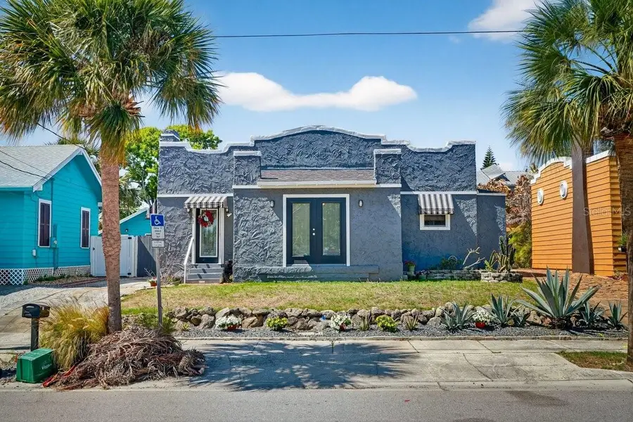 112 S Oleander Avenue, Daytona Beach, FL 32118 - #2