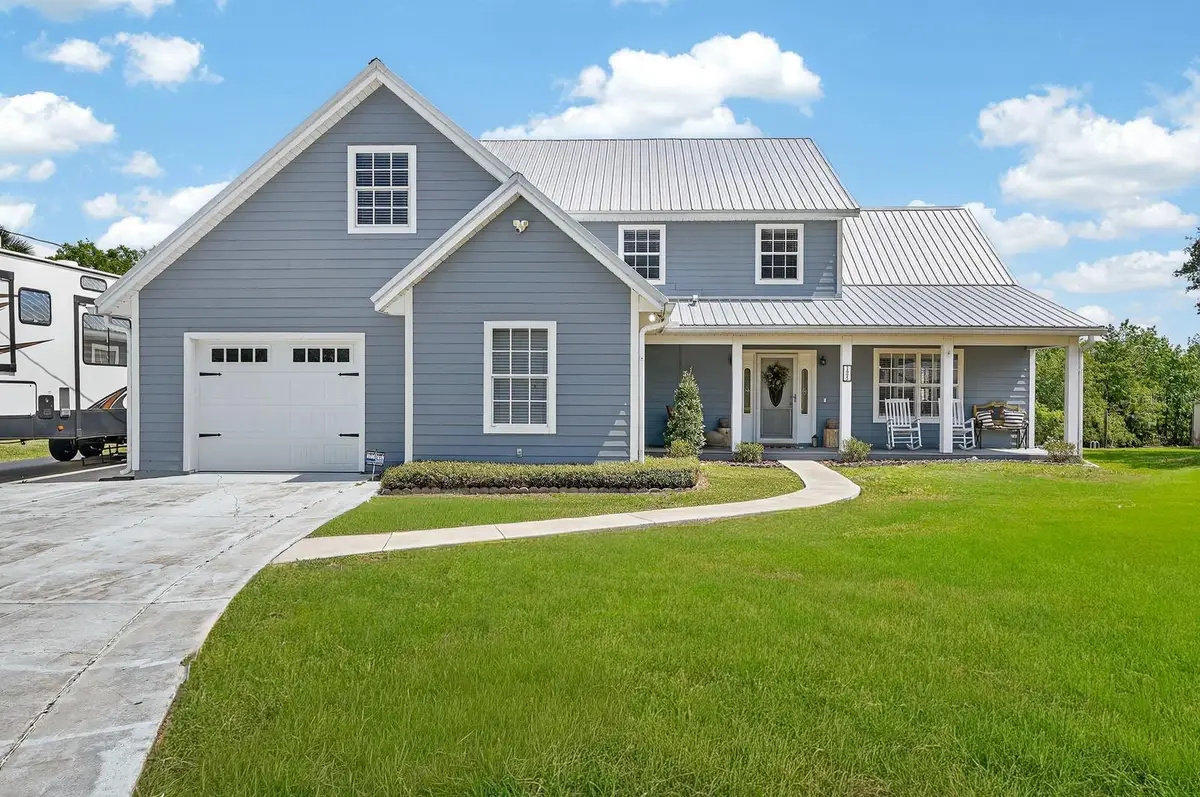 1523 Lakeside Drive, Deland, FL 32720 - #1