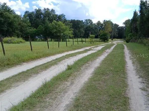 6104 NW 268th Terrace, NEWBERRY, FL 32669