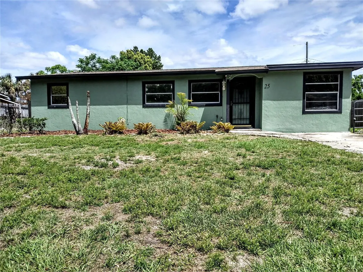 25 W Sandpiper Street, Apopka, FL 32712 - #1