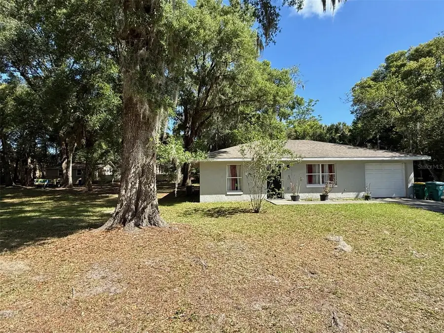 719 E Georgia Avenue, Deland, FL 32724 - #2