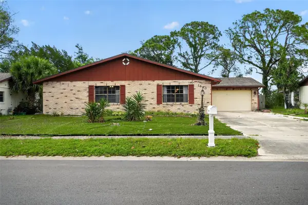 1660 E Shangri La Drive, DAYTONA BEACH, FL 32119