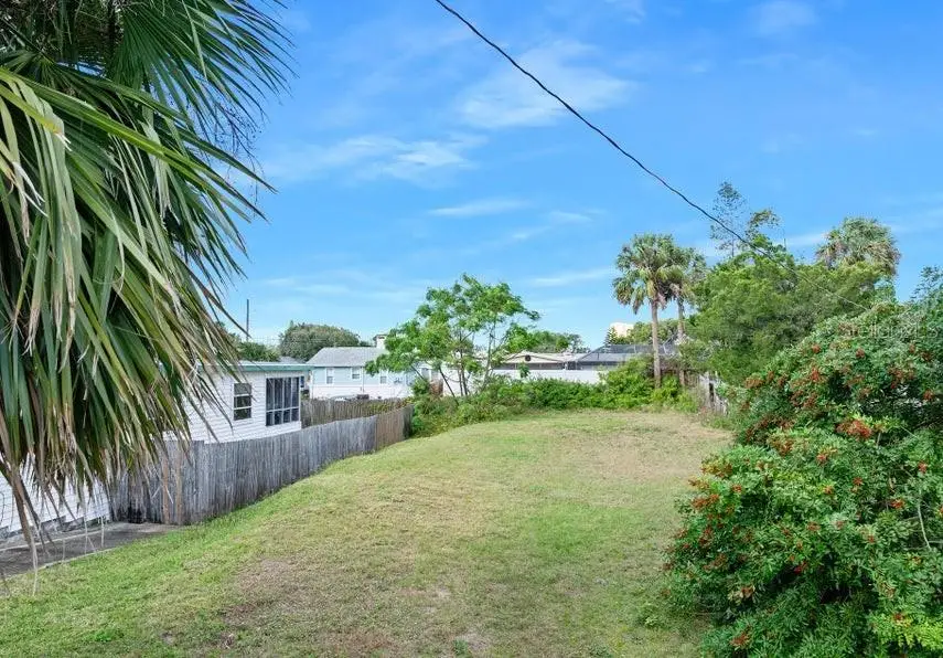 339 Manhattan Avenue, Daytona Beach, FL 32118 - #2