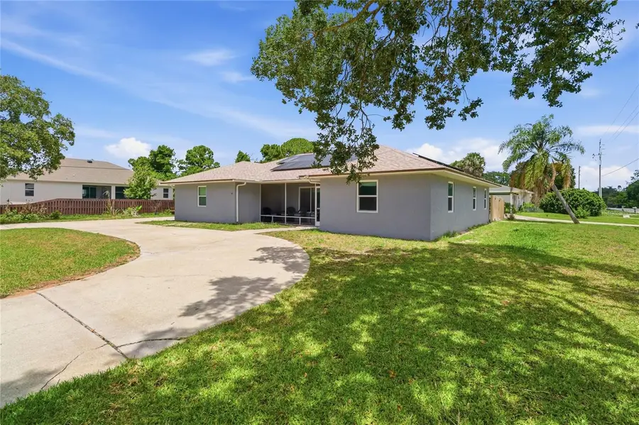 602 Lake Drive, Sebastian, FL 32958 - #2