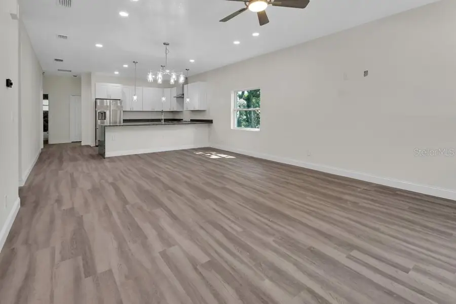 556 Wallace Street, Daytona Beach, FL 32114 - #3