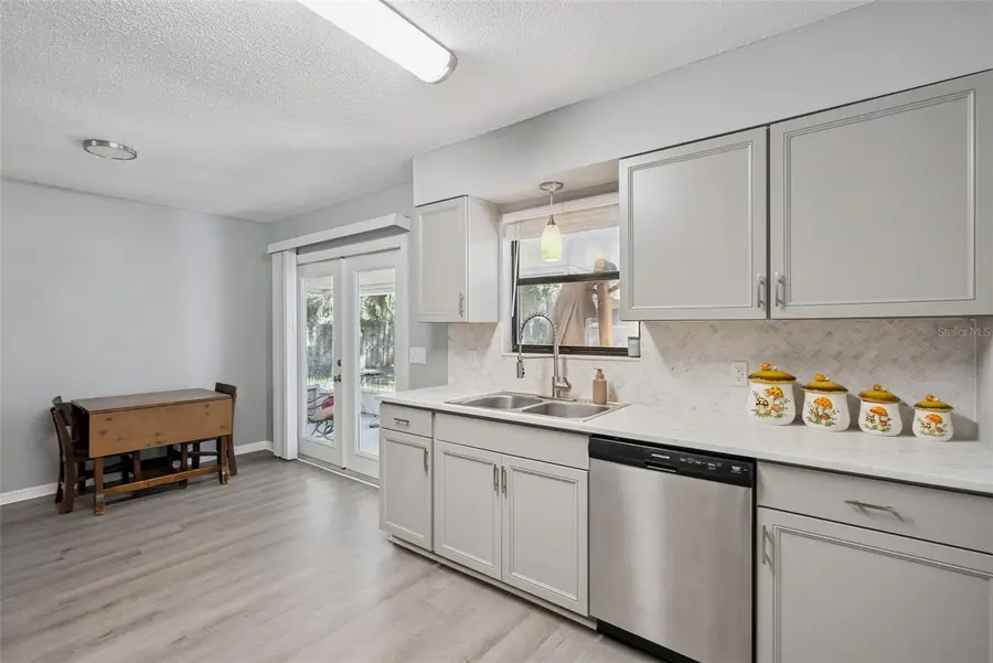 24623 N George Street, Astor, FL 32102 - #2