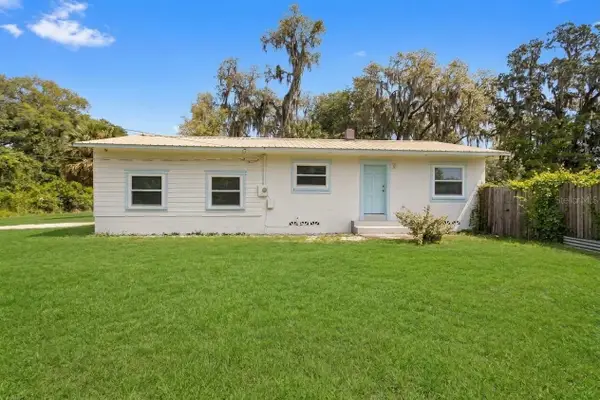 1429 E Howry Avenue, DELAND, FL 32724