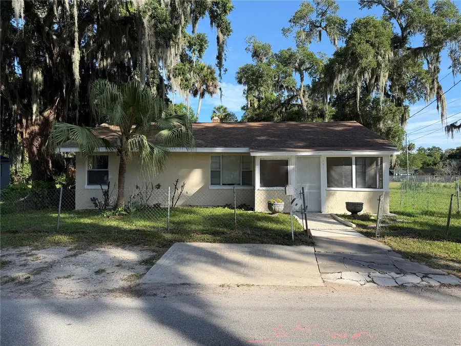 921 Winchester Street, Daytona Beach, FL 32114 - #2