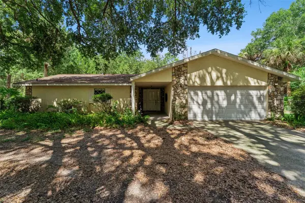 5450 Allen Street, MIMS, FL 32754