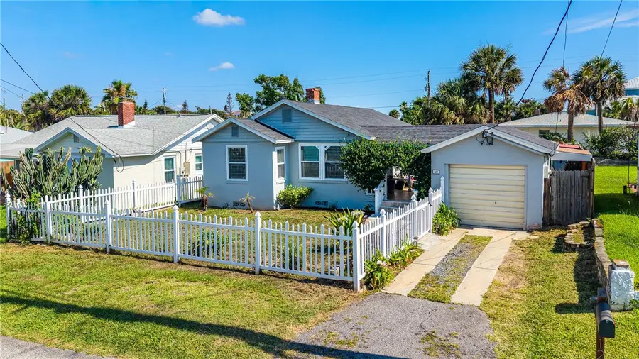 129 Rosalyn Avenue, Daytona Beach, FL 32118 - #3