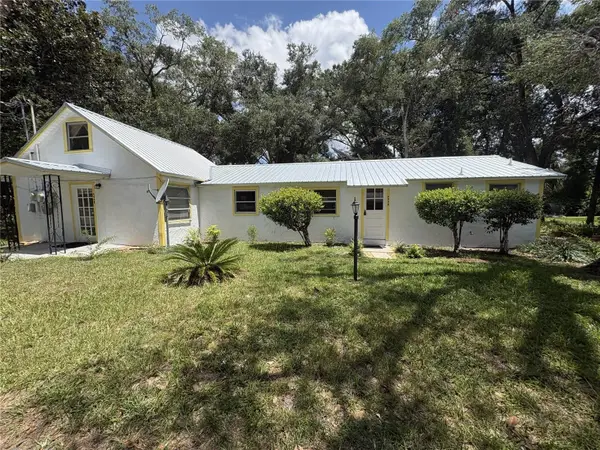 490 John Street #A & B, LAKE HELEN, FL 32744
