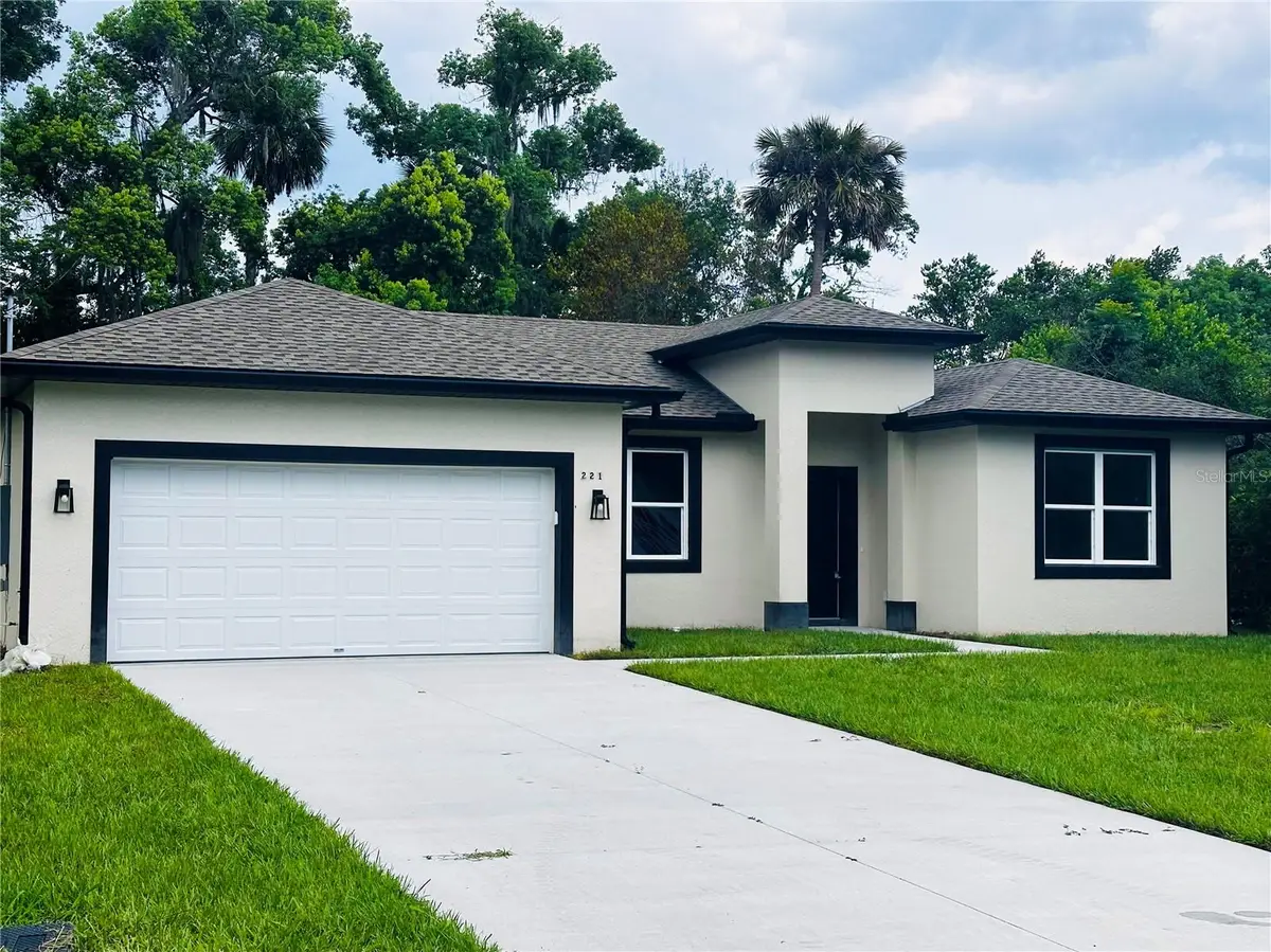 221 W Euclid Avenue, Deland, FL 32720 - #1