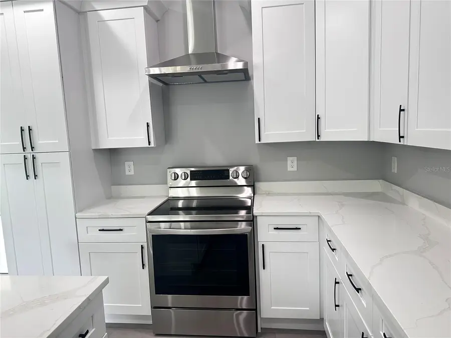 221 W Euclid Avenue, Deland, FL 32720 - #3