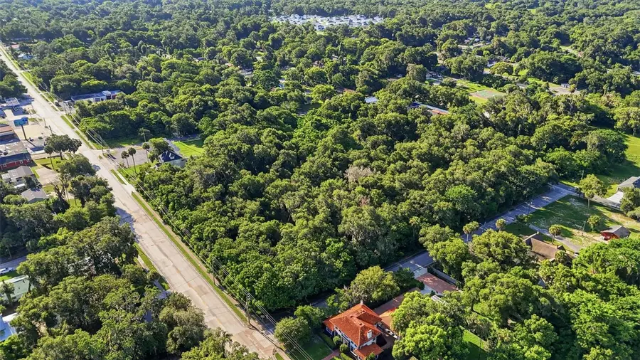 E New York Avenue, Deland, FL 32724 - #3
