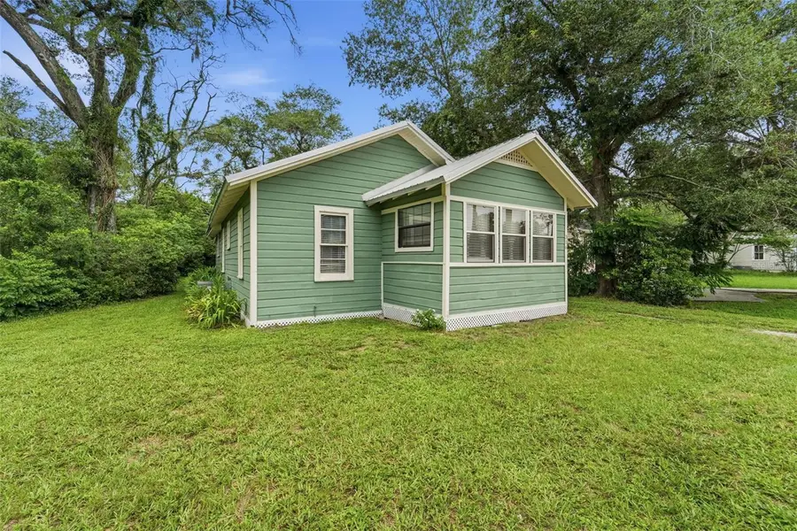 316 S Amelia Avenue, Deland, FL 32724 - #2