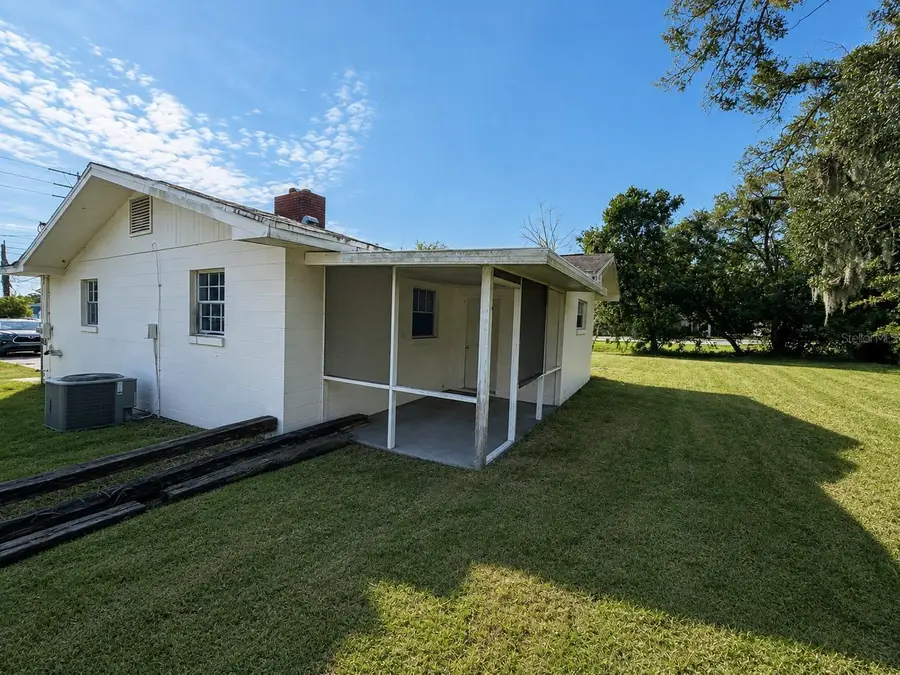1102 Old Kings Road, Daytona Beach, FL 32117 - #2