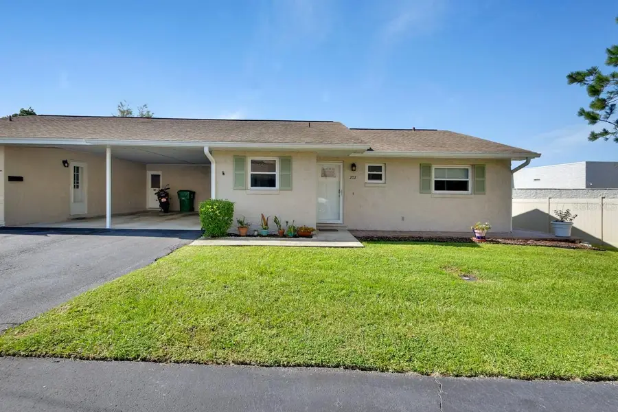 202 Elmwood Avenue #330, Deland, FL 32724 - #2