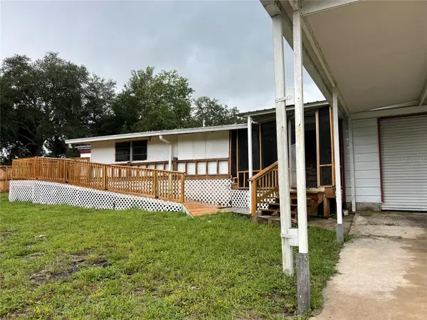 31800 E Skyline Drive, DELAND, FL 32720