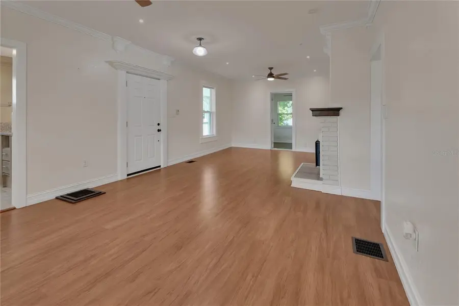 903 E New York Avenue, Deland, FL 32724 - #3