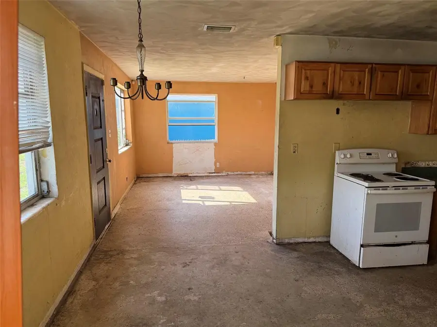 916 S Dr Martin Luther King Jr Boulevard, Daytona Beach, FL 32114 - #3