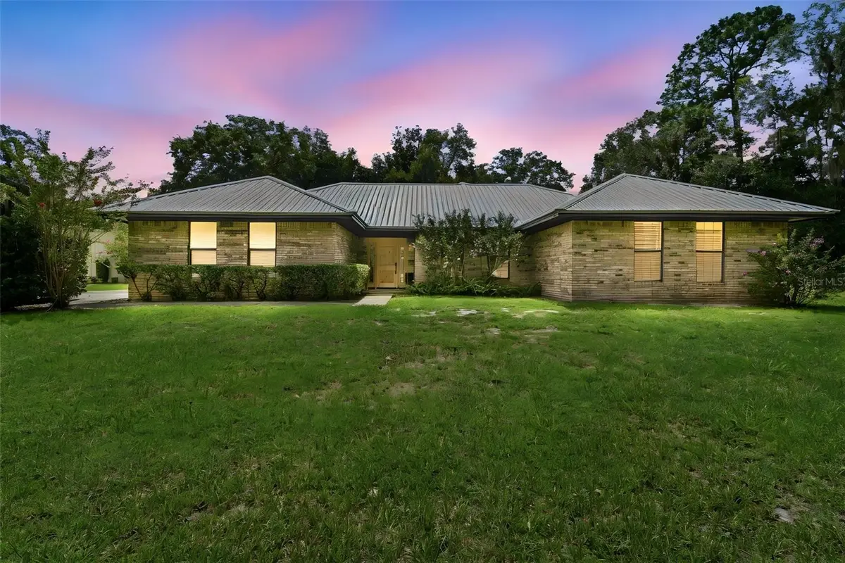 1530 W Beresford Road, Deland, FL 32720 - #1