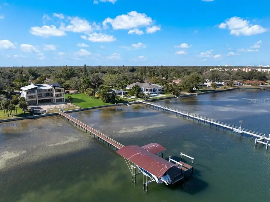 6100 Bahama Shores Drive S, Saint Petersburg, FL 33705 - #3
