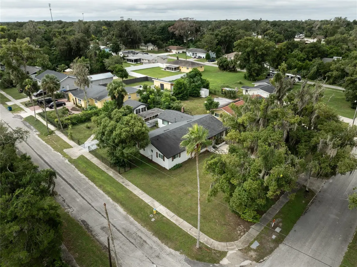 1004 N Camphor Lane, Deland, FL 32720 - #1