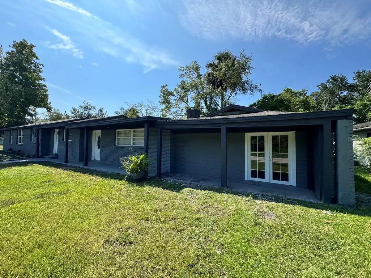 1320 S Oleander Avenue, Sanford, FL 32771 - #1