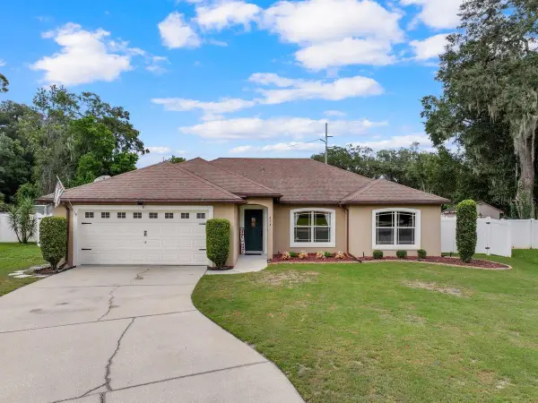 854 Arawana Drive, ORANGE CITY, FL 32763