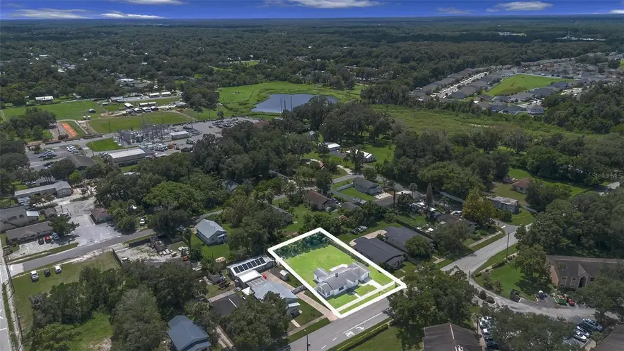 1158 W Minnesota Avenue, Deland, FL 32720 - #3