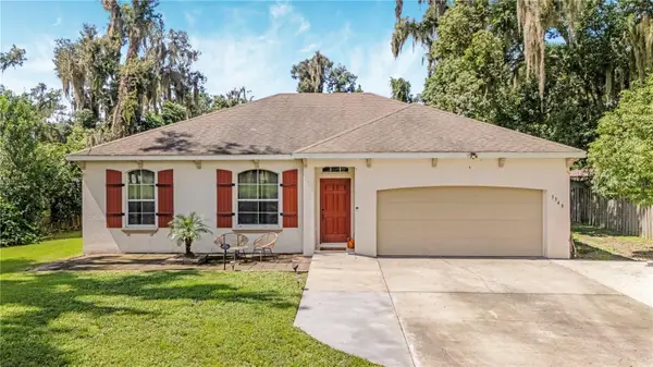 3348 Grand Avenue, DELAND, FL 32720