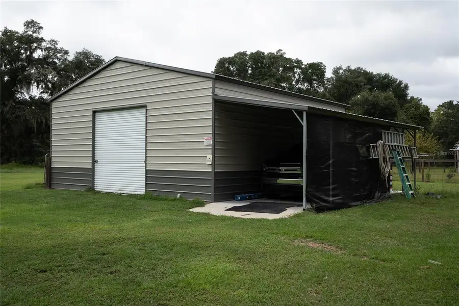 40090 County Rd 439, Umatilla, FL 32784 - #3
