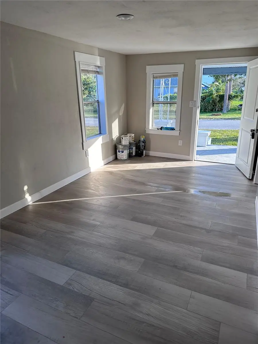 806 W 11th Street, Sanford, FL 32771 - #3