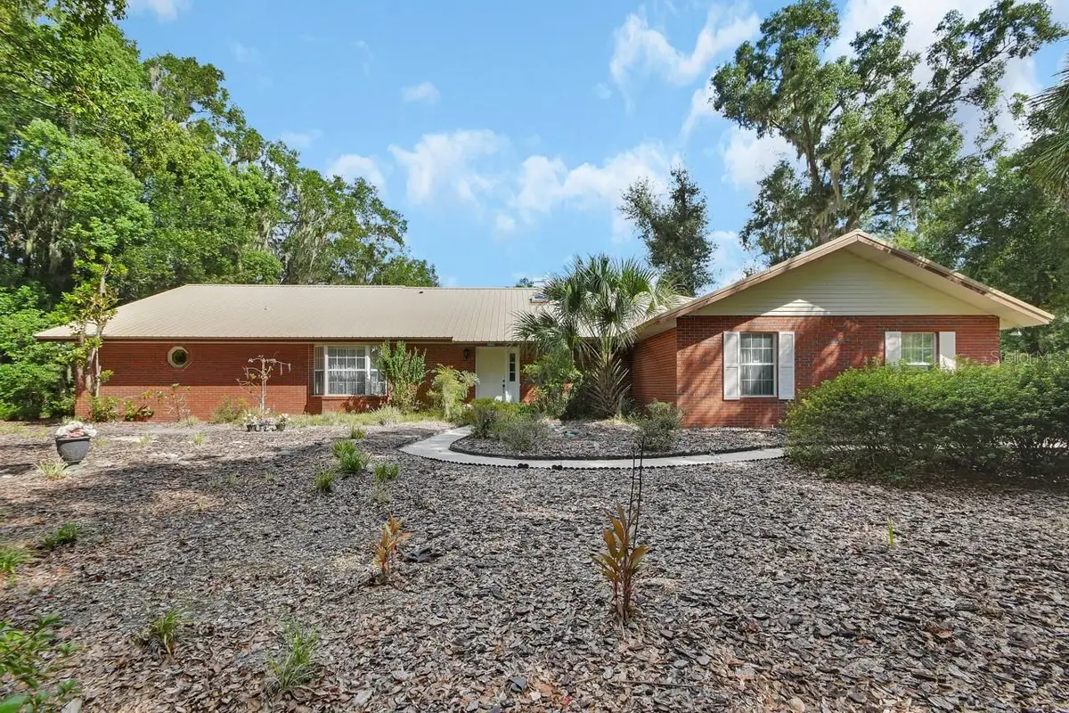 350 Lafayette Place, Deland, FL 32720 - #1