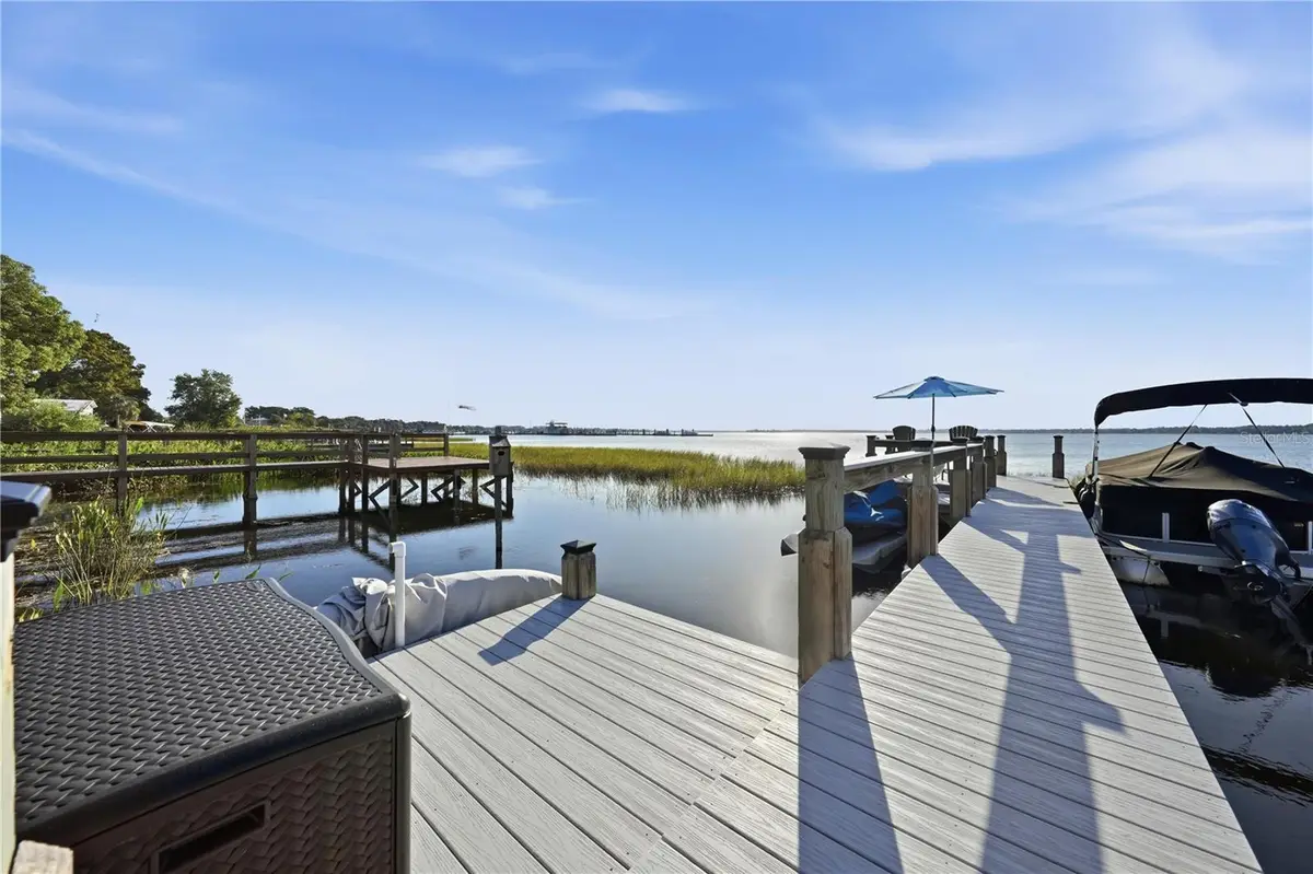 527 Sinclair Circle, Tavares, FL 32778 - #1