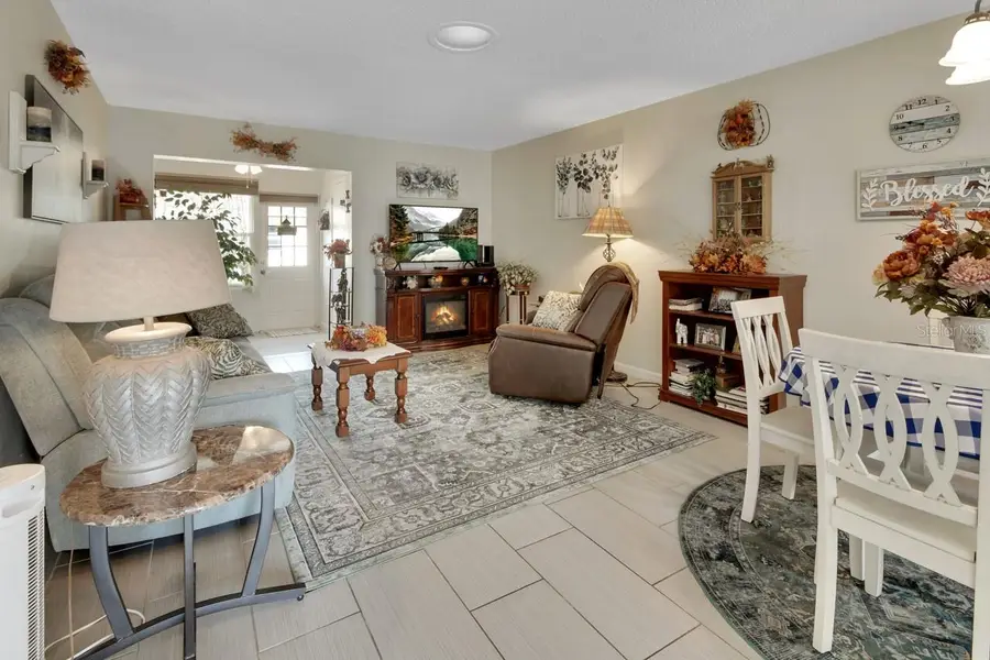 713 E Michigan Avenue #B, Deland, FL 32724 - #2