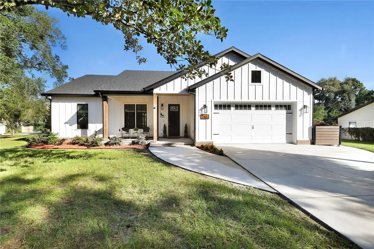 743 W Florence Avenue, Deland, FL 32720 - #1