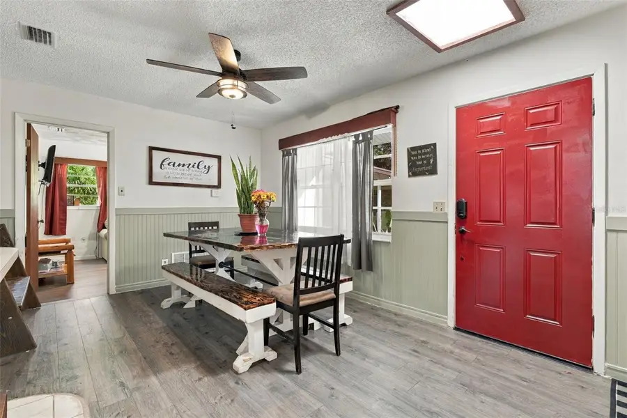 507 Oakwood Street, Crescent City, FL 32112 - #2