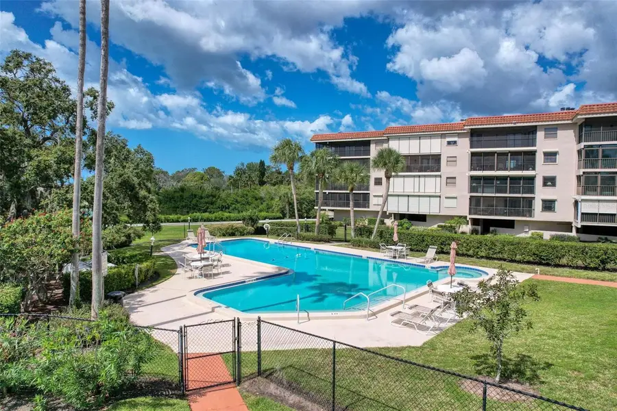 504 S Florida Avenue #215, Tarpon Springs, FL 34689 - Image #2