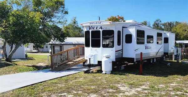 9517 Black Bear Drive, WEEKI WACHEE, FL 34613