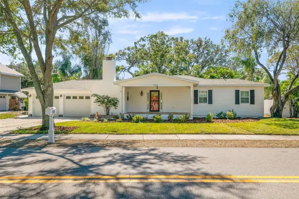 719 Riverside Drive, TARPON SPRINGS, FL 34689